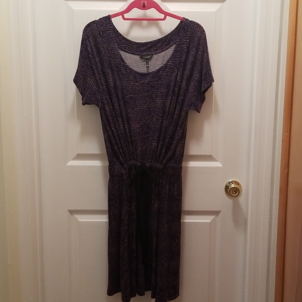 Short sleeved Daisy Fuentes dress